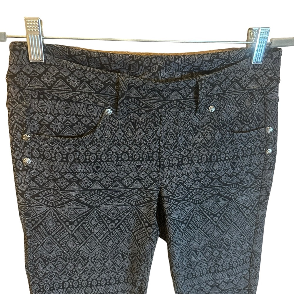 Athleta Cassava Bettona Leggings with Pockets Stretch Pants Size Small GrayBlack